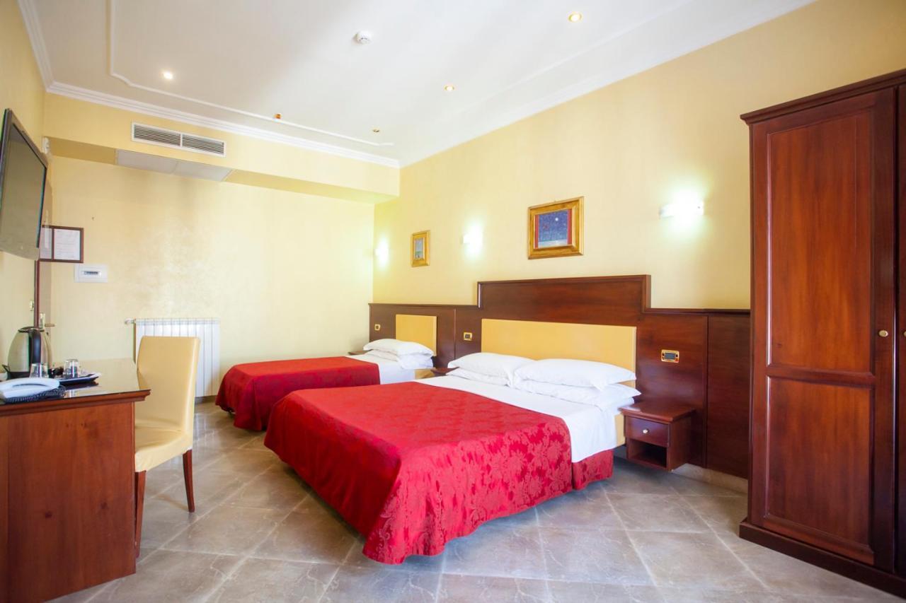 Hotel Esposizione Roma — Foto 3