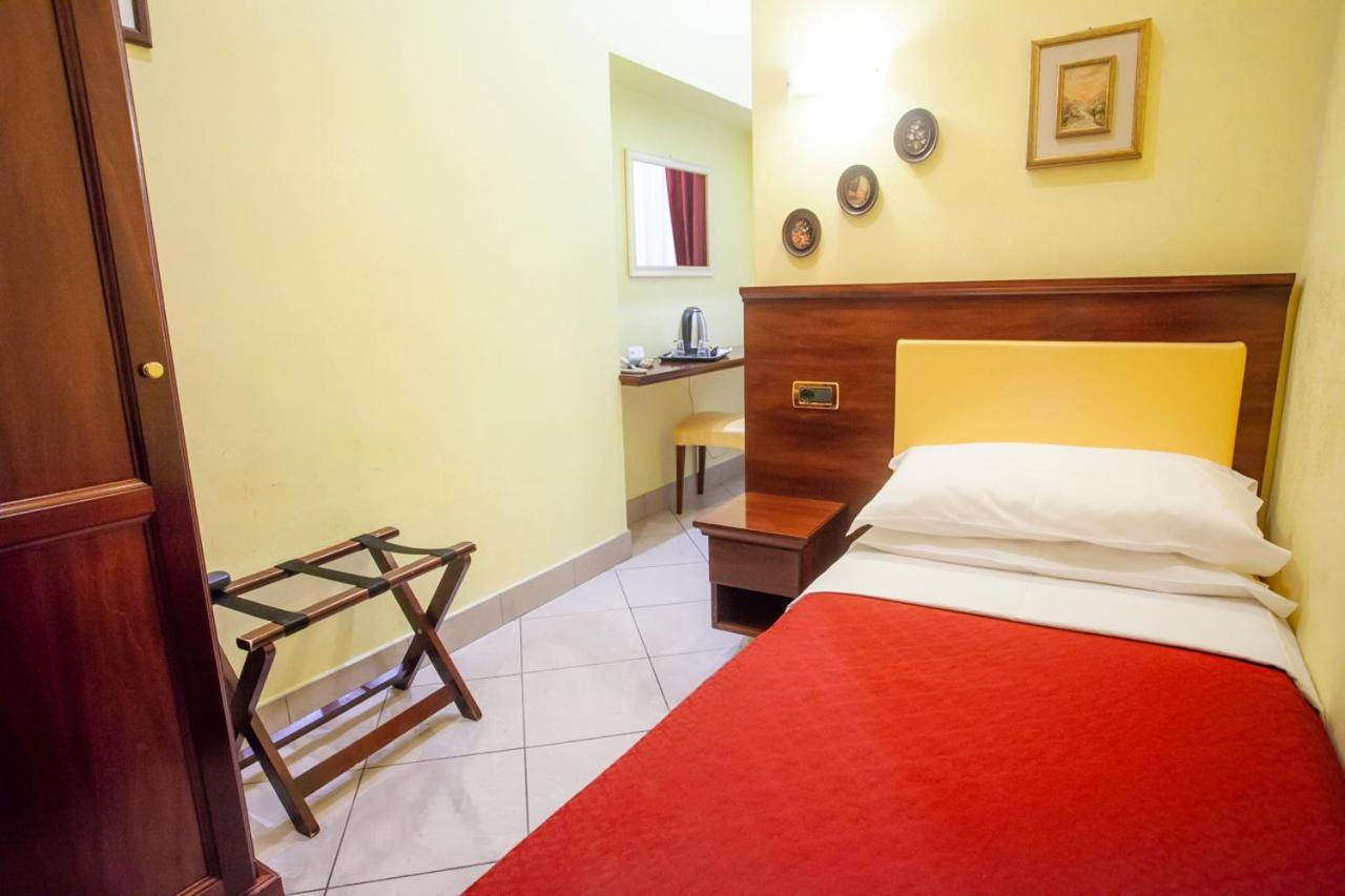 Hotel Esposizione Roma — Foto 2